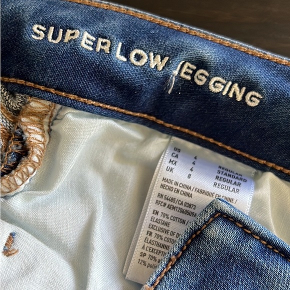 American Eagle Jeans - Super Low Jegging - Picture 3 of 3